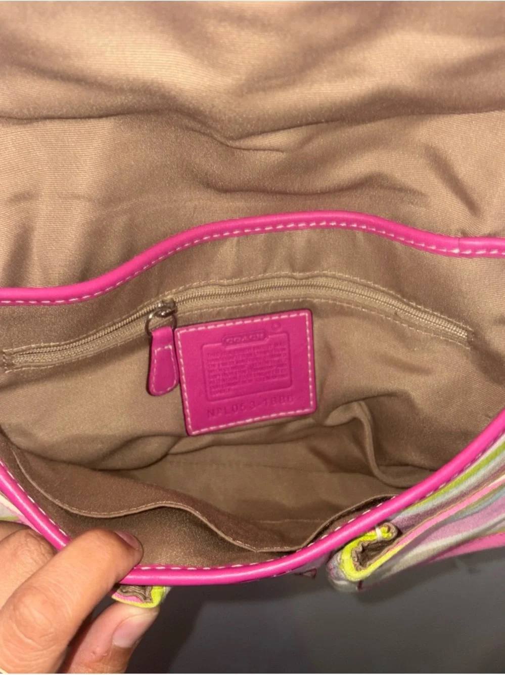 Vintage Coach pastel rainbow stripe Hamptons flap shoulder bag 1886